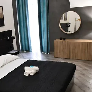 https://apartments-casa-vacanze-dante.taorminaitalyhotels.com