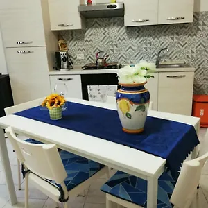 https://casa-rapisarda.taorminaitalyhotels.com